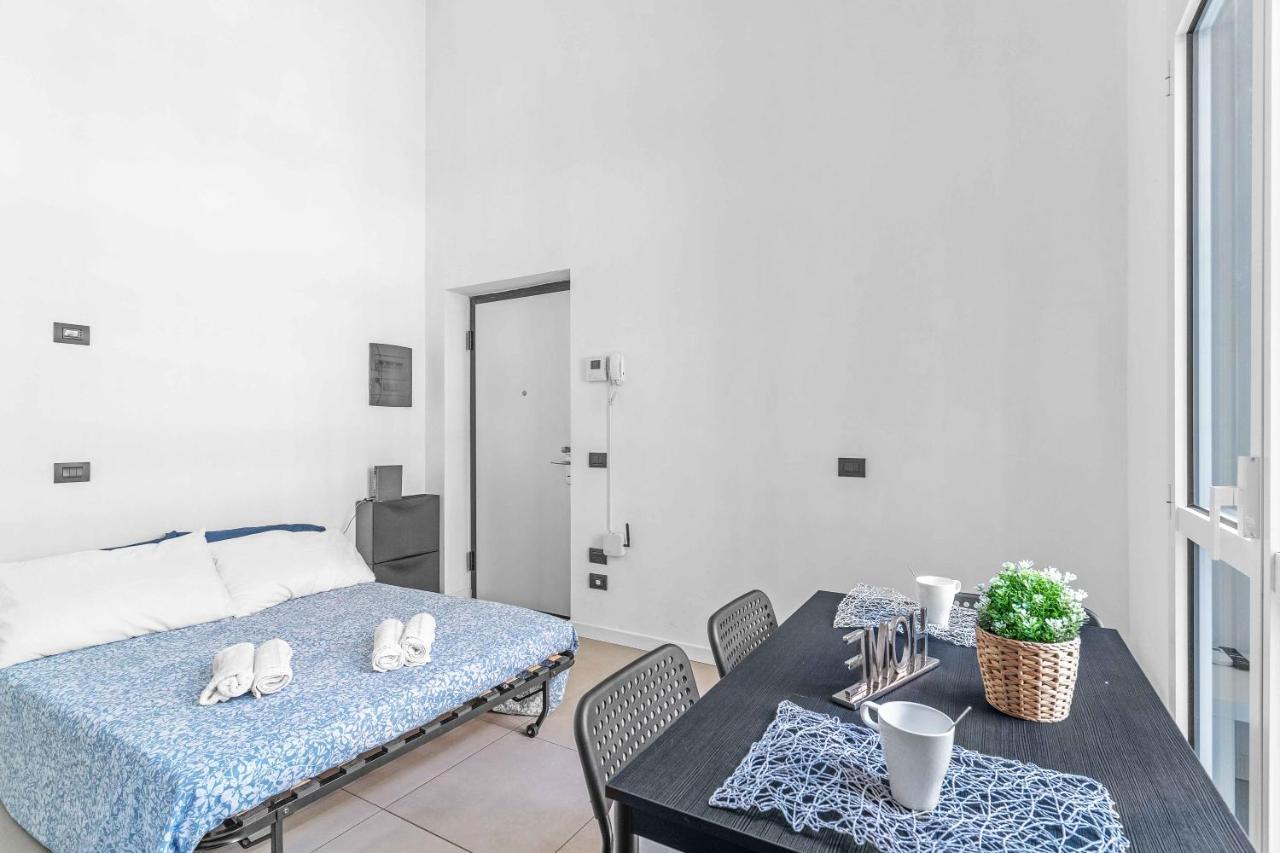 Cos54 - Exclusive Apartment With Garden In Milan Milão Exterior foto