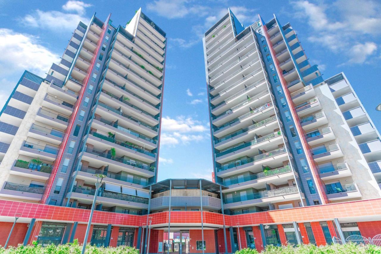 Cos54 - Exclusive Apartment With Garden In Milan Milão Exterior foto